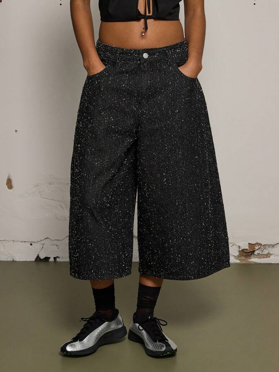 COUREZ Quần short denim cạp thấp dáng rộng, chất liệu denim sần/phong cách Y2K mùa xuân cho nữ, kiểu quần dễ thương, gợi cảm để đi chơi, dự tiệc, lễ hội, quần jogger mùa hè, quần short denim. - màu đen - Xem 1