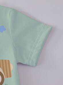 SHEIN Playful Pals 一套婴儿男童休闲卡通汽车动物印花T恤和短裤套装，短袖上衣印有车辆和动物图案，可爱日常玩耍装，春夏款 - 彩色 - 查看 5