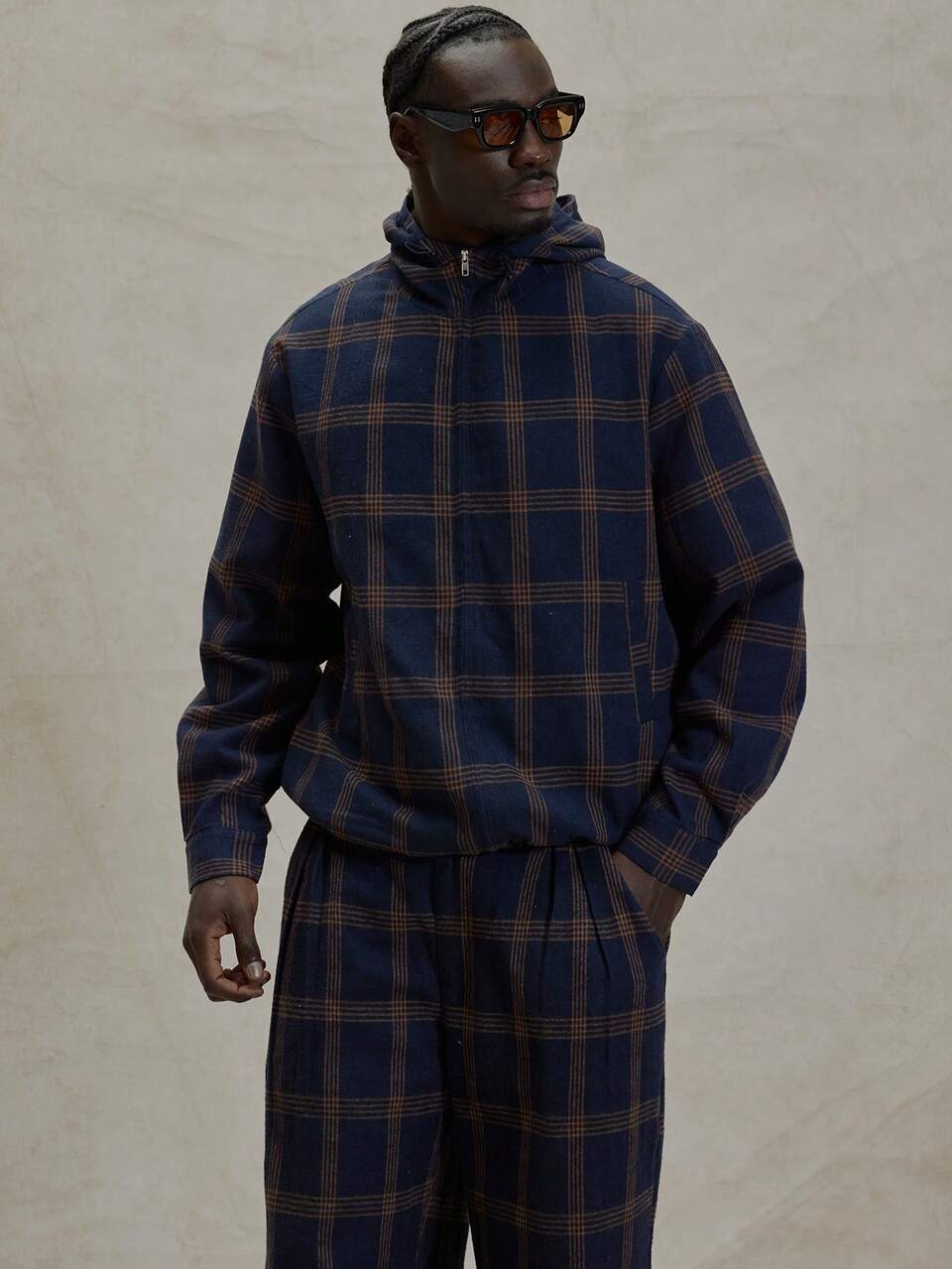 Oversized Checkered Long Sleeve Hoodied Bungee Cord Jacket Flannel Top Winter Essentials