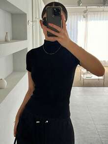 DAZY Áo thun nữ màu đen trơn đơn giản, cổ đứng, tay ngắn, ôm dáng, thích hợp mặc hàng ngày đi làm, mùa hè. - màu đen - Xem 5