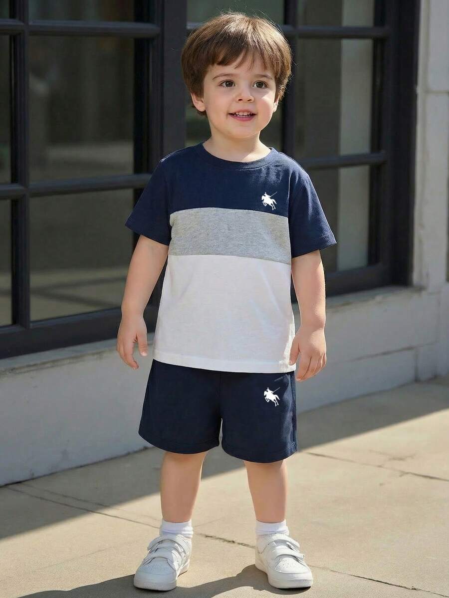 SHEIN 两件套经典时尚休闲男童圆领短袖T恤和短裤，春夏套装 - 彩色 - 查看 1