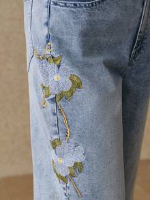 Anewsta 女士优雅花卉刺绣蕾丝拼接浪漫派对度假蓝色喇叭牛仔裤，春夏款 - 藍色 - 查看 5