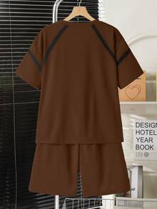 SHEIN Vacaura 2件套青少年春夏秋季撞色条纹短袖T恤和口袋短裤休闲运动时尚套装 - 棕色 - 查看 2