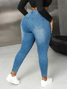 SHEIN PETITE CURVE Plus Size Women Blue Denim Stretch Skinny Jeans - Light Wash - View 2