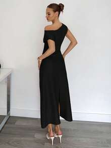 Siren Gaze 女士简约纯色不对称肩部收腰连衣裙，夏季 - 黑色 - 查看 2