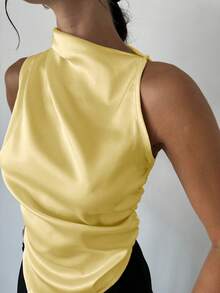 Firerie 女士简约优雅时尚办公室白色无袖褶皱领尖下摆缎面衬衫 - 鵝黃色 - 查看 3