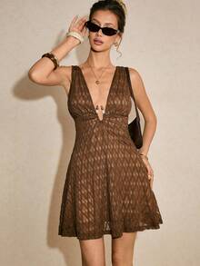 Poéselle 女士纹理深V领无袖迷你连衣裙 - 棕色 - 查看 5