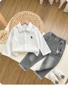 SHEIN 2pcs Toddler Boys Denim Look White Shirt And Grey Jeans Set - Grey - View 3