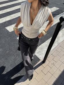 Siren Gaze 女士休闲褶皱V领无袖T恤，夏季 - 杏色 - 查看 3