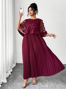 SHEIN PETITE CURVE 大码花卉装饰网纱拼接褶裥下摆连衣裙 - 酒紅色 - 查看 8