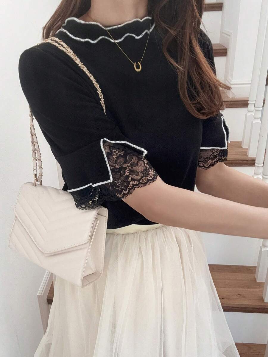FRIFUL 女款春夏拼接撞色透視蕾絲短袖對比飾邊寬鬆休閒百搭T恤 - 黑色 - 查看 1