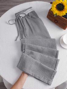 Sweetra Quần ống đứng kẻ sọc đen kiểu Pháp thanh lịch, cạp quần thời trang điểm điểm ren, đa năng cho cả công sở và thường ngày, thích hợp cho mùa xuân/hè. - Đen và trắng - Xem 1