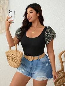 SHEIN Frenchy 大码女式圆领花卉拼接荷叶袖连体衣 - 黑色 - 查看 4