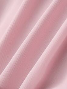 GlowEve CURVE Áo sơ mi nữ cỡ lớn tay ngắn cổ ve áo phối màu, cài một hàng khuy, kiểu dáng thường ngày. - Màu Hồng baby - Xem 3