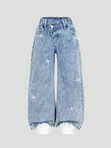 SHEIN 女童休闲牛仔裤，四季皆宜，复古浅蓝色牛仔布，不对称弹力腰设计，水钻装饰，直筒宽松版型，舒适棉质牛仔面料，适合日常、上学、度假、户外活动等各种场合，夏季百搭 - 淺色水洗藍 - 查看 4