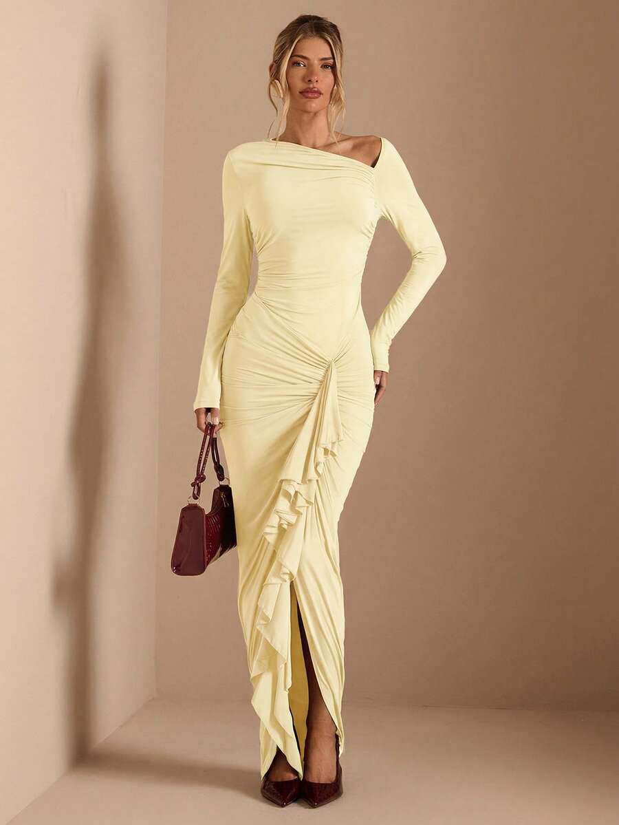 SHEIN BAE 纯棕色秋冬针织连衣裙，斜肩设计，腰部褶皱，侧边系带，优雅妩媚，适合派对、浪漫约会、鸡尾酒会、伴娘礼服、晚宴外出以及秋冬季叠穿等场合。 - 黃色 - 查看 1