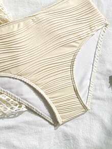 SHEIN 少女度假贝壳边纹理泳衣套装，含罩衫和迷你裙 - 杏色 - 查看 4