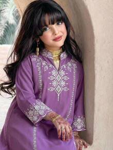 SHEIN Áo choàng dáng chữ A rộng rãi, tay lửng 3/4, xẻ tà, in họa tiết, dành cho bé gái tuổi teen, màu xanh dương và xanh lá cây. - Màu vàng - Xem 2