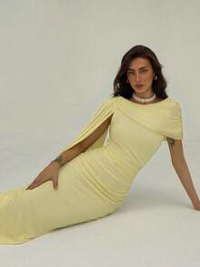 Aloruh 女士纯色荷叶边系带设计优雅束腰连衣裙，适合派对穿着 - 淡黃色 - 查看 6