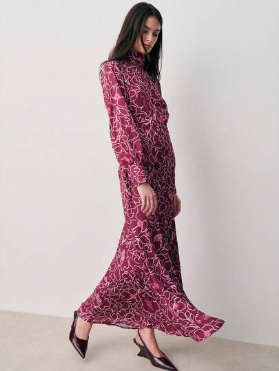 Nöista Robe à imprimé floral bordeaux avec col montant, manches longues avec poignets boutonnés et silhouette ajustée évasée à l'ourlet. Vêtements de printemps pour femmes, vêtements d'été, tenue de la Saint-Valentin, femmes.