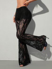 SHEIN PETITE CURVE Quần ống loe thanh lịch phối ren, xuyên thấu, dành cho nữ cỡ lớn và nữ dáng nhỏ nhắn, cạp cao giúp bạn trông thon gọn và dài chân hơn, phù hợp với phụ nữ dáng nhỏ nhắn. Phù hợp cho mọi mùa và mọi dịp, thích hợp cho nữ giới và các cô gái dáng nhỏ nhắn, quần ống loe mùa hè. - màu đen - Xem 5