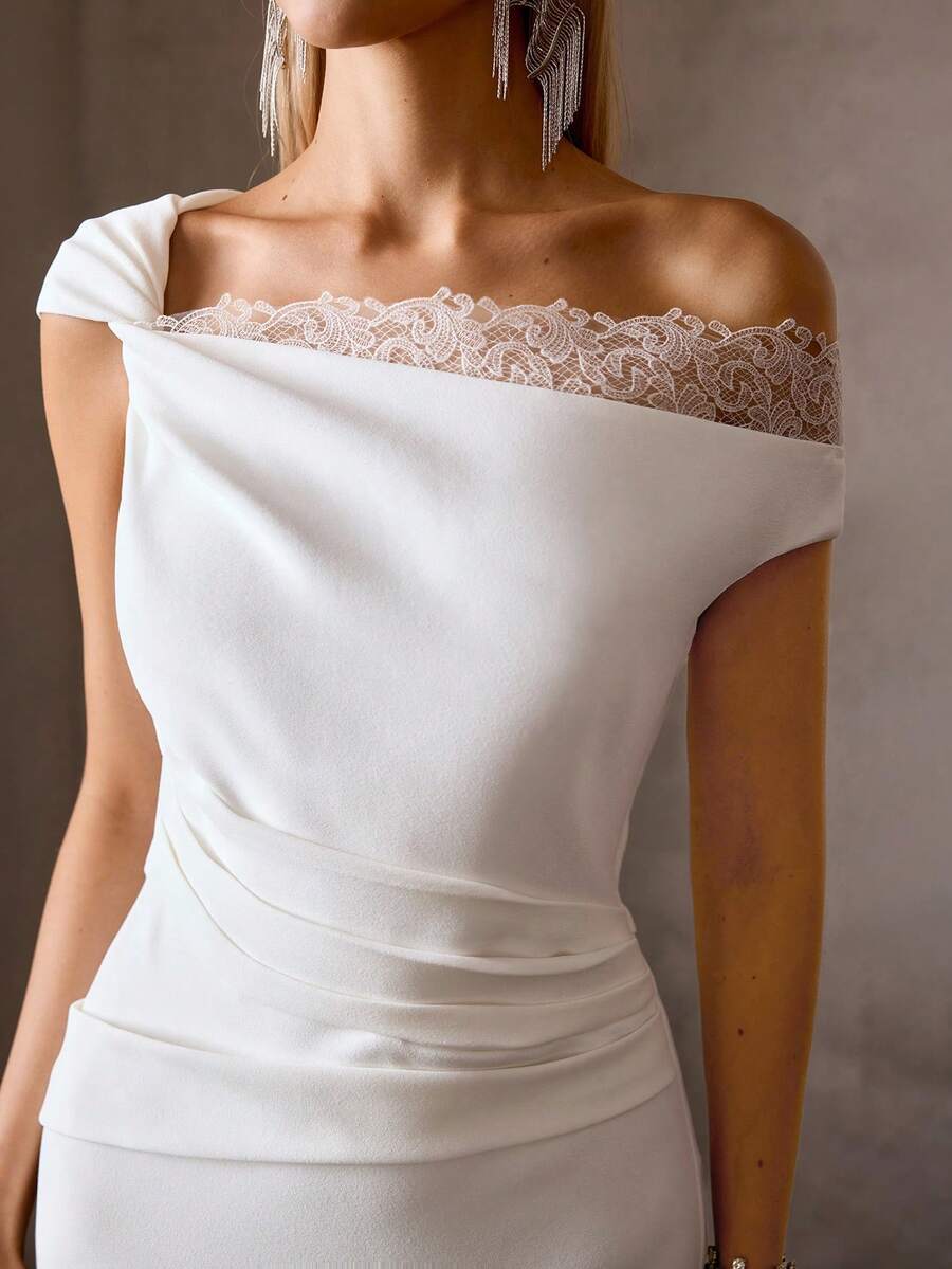 MOTF Soiréza ASYMMETRICAL SHOULDER LACE TRIM RUCHED WAIST MERMAID HEM COCKTAIL DRESS - White - View 2