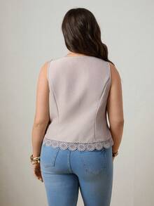 Zelara Plus Size Solid Color Lace Patchwork V-Neck Front Button Sleeveless Vest - Apricot - View 4