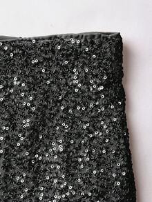 Franclia 大码女士优雅缎面V领长袖衬衫和亮片修身长裙两件套，适合休闲、通勤、度假、下午茶、圣诞派对等场合。 - 黑色 - 查看 6