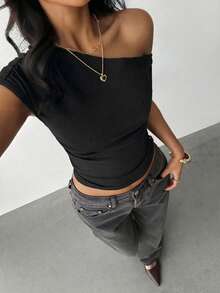 Áo thun cổ lệch màu trơn, kiểu dáng thường ngày cho nữ tuổi teen, thích hợp mặc mùa hè. - màu đen - Xem 6