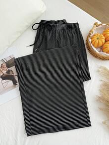 SHEIN PETITE CURVE Quần ống đứng dáng rộng kẻ sọc cỡ lớn, cạp chun co giãn, có dây rút - màu đen - Xem 5