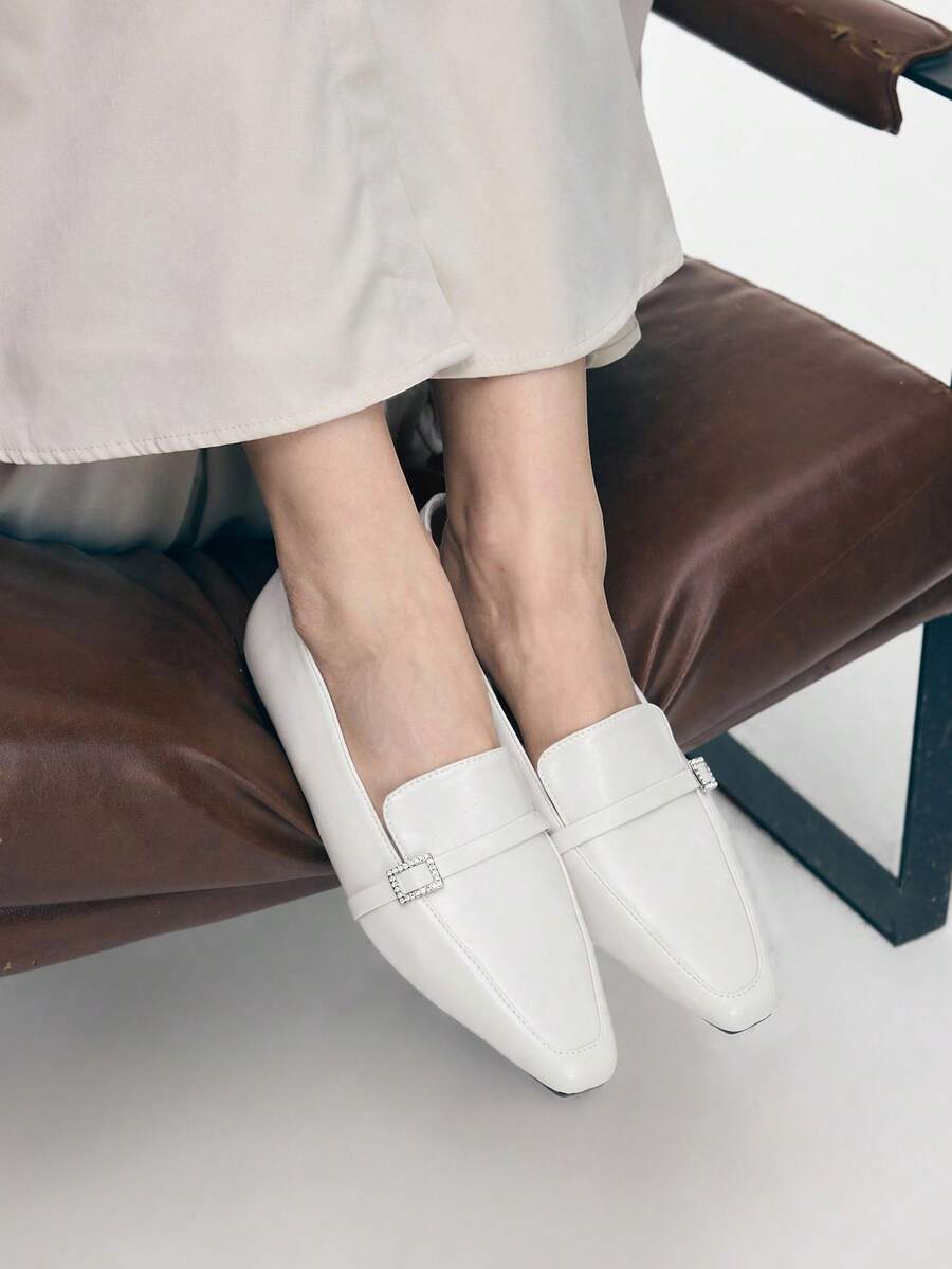 Mnmlis Women's Fashionable & Elegant Commuter Crystal Decorated Flat Shoes Valentine's Day - Apricot - View 1