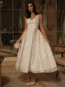 Enchnt High-End Evening Gown Collection, Women's V-Neck Jacquard Elegant Waist-Cinching Midi White Dress With Bust Pads, Suitable For Dates And Parties, Elegant Women's Dress, Wedding Guest Dress, Bridesmaid Dress. - White - View 2