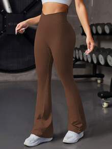 Solea Cove Pantalones deportivos sin costuras de pierna acampanada y acanalados de unicolor para mujer - Café integral - Ver 5
