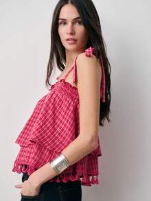 Nöista Áo kiểu kẻ caro với dây buộc điều chỉnh được, cổ áo xếp ly và thiết kế nhiều lớp với tua rua ở gấu áo. Thích hợp cho mùa xuân, hè và lễ Phục sinh. - Đỏ - Xem 1