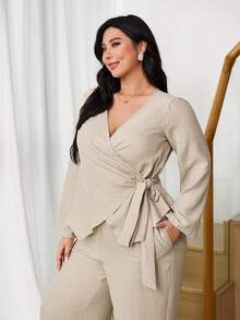 SHEIN Tall CURVE 大码女装春秋季休闲日常工作服简约纯色V领系带裹腰上衣和阔腿裤两件套 - 杏色 - 查看 7