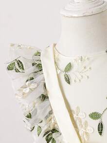 SHEIN Glamorique Kids Girls Sweet Cute Cap Sleeve Mesh Embroidered Midi Dress - Apricot - View 5