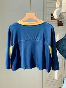 SHEIN EZwear Áo croptop nữ mùa hè tay ngắn cổ chữ V in chữ phối màu tương phản, áo len dệt kim tay raglan, phù hợp cho người hâm mộ thể thao, trang phục cổ vũ đội tuyển, tham dự sự kiện thể thao, áo thun thể thao sọc vàng xanh, áo croptop nữ phối đồ thể thao Brazil. - Nhiều màu - Xem 2