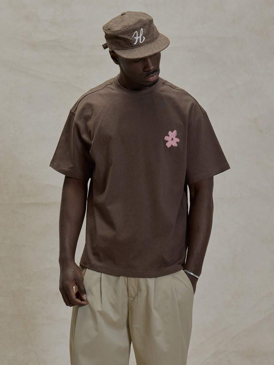 Brown & Pink Crew Neck Short Sleeve Graphic Print Tshirt