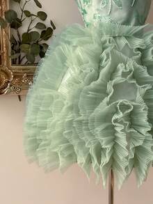 Lovelzi Elegant & Luxurious Wine Red Sequin Embroidery Mesh Puff A-Line Ballgown - Green - View 5