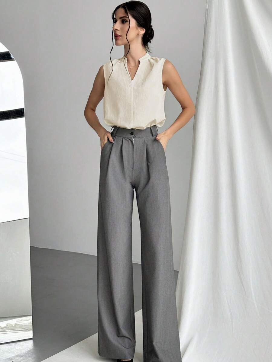 Firerie Áo sơ mi nữ cổ chữ V tối giản, thanh lịch và sang trọng dành cho công sở. - Màu be - Xem 1