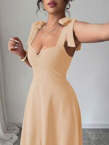 Vestido de mujer elegante y romántico con tirantes finos sin mangas, cintura ceñida con lazo y falda evasé, para Halloween, festival de música, fiesta y uso casual en otoño - Albaricoque - Ver 4