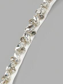 Franclia Holidaya 时尚商店 女士优雅派对 2026 春夏时尚深V领白色缎面水钻吊带背心 - 白色 - 查看 8