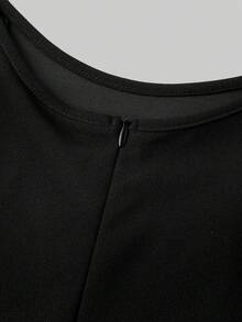 Ellevyn 优雅女士圆领收腰A字中长连衣裙，配条纹披肩两件套，适合通勤、约会、外出、度假、婚礼宾客、晚礼服等场合。 - 黑與白 - 查看 15