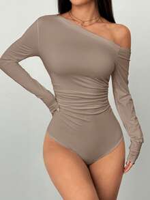 FavEase Body asimétrico de manga larga, ajustado, con cintura fruncida, para mujer, en color negro, para otoño - Caqui - Ver 6