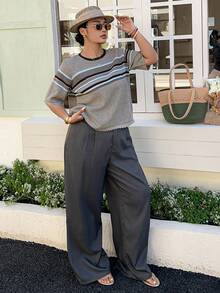 Dazy Plus Áo dệt kim tay ngắn cổ tròn phối màu thời trang, kiểu dáng thường ngày, đa năng, thích hợp cho mùa xuân/hè. - Xám - Xem 7