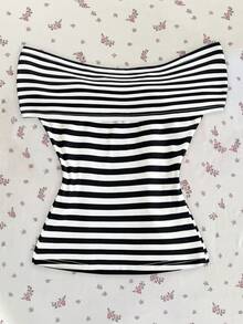 Elamini Women's Elegant Off-Shoulder Striped T-Shirt, Versatile For Daily Wear And Commuting, Fashionable Black And White, Spring/Summer - Multicolor - View 2