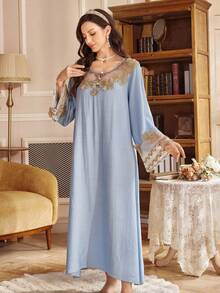 PalaceNights Vintage Palace Style Round Neck Half-Placket Elaborate Floral Decor & Beaded Lace Trim Women Nightgown - Blue - View 5