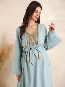 SHEIN Vestido de maternidad elegante de unicolor con parches de encaje y mangas con brillo - Azul - Ver 4
