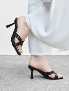 CUCCOO BIZCHIC 黑色交叉绑带方头坡跟凉拖鞋，简约优雅百搭通勤鞋 - 黑色 - 查看 5