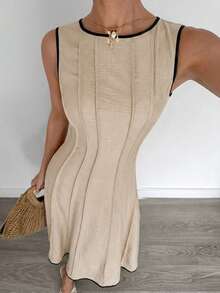 Siren Gaze 夏季新款褶皱无袖A字连衣裙 - 杏色 - 查看 6